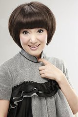游泳队李娜_游泳冠军李嫣个人资料介绍_李燕世界游泳冠军