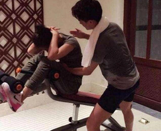 刘涛健身明星照片_明星刘涛的健身_刘涛健身明星有哪些